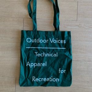 Outdoor Voices green Aspen tote